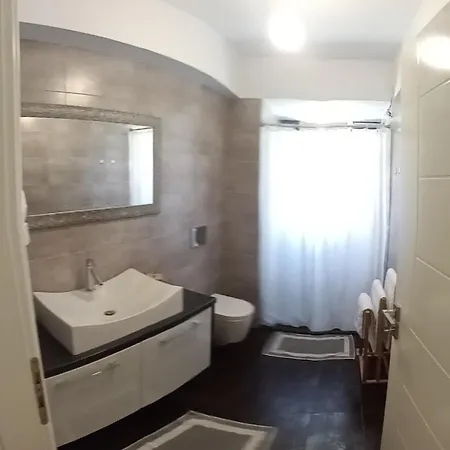 Aloe In Appartamento Epidaurus